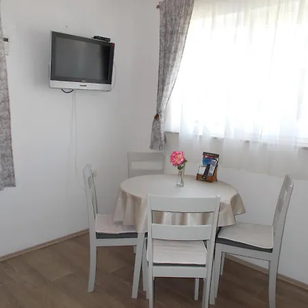 Dragana Apartment *